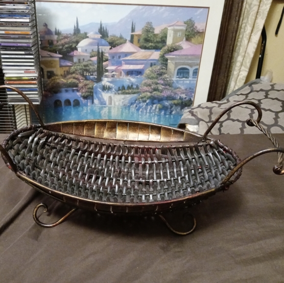 🎋💐WICKER&IRON DECOR CENTER PIECE🎍 - Picture 7 of 11